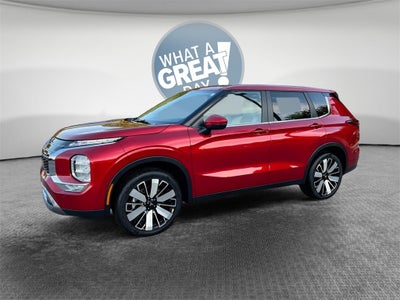 2025 Mitsubishi Outlander SE