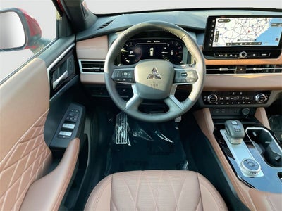 2025 Mitsubishi Outlander SEL