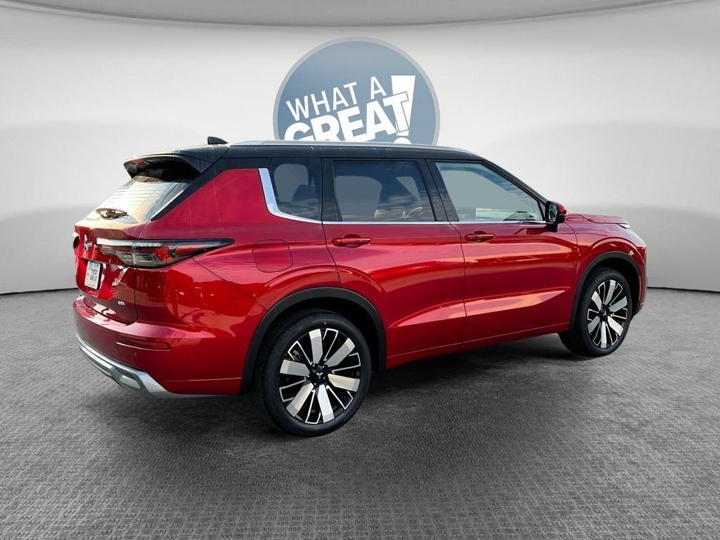 2025 Mitsubishi Outlander SEL