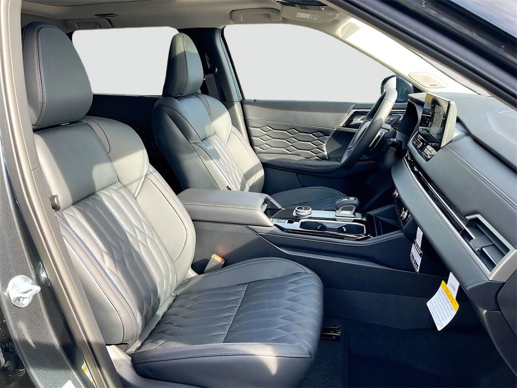 2026 Mitsubishi Outlander SEL