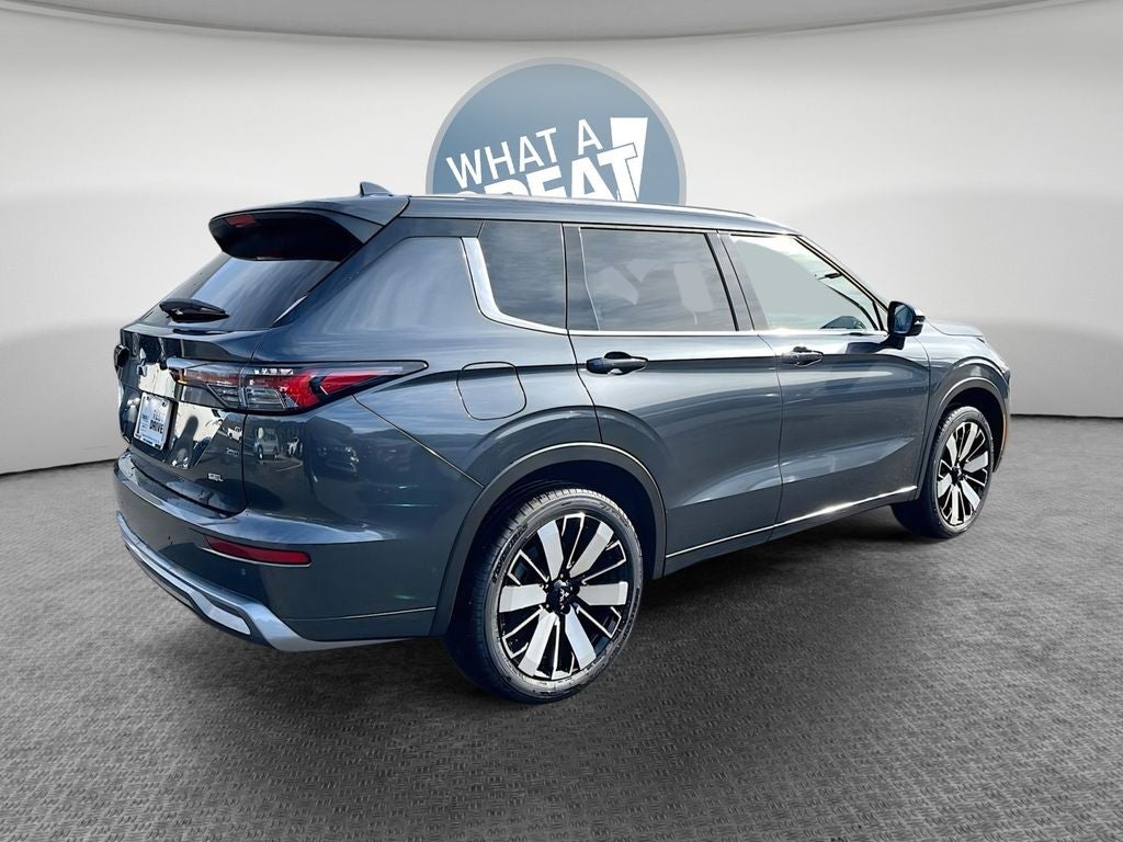 2026 Mitsubishi Outlander SEL