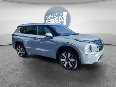 2026 Mitsubishi Outlander SEL