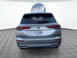 2024 Mitsubishi Outlander Base