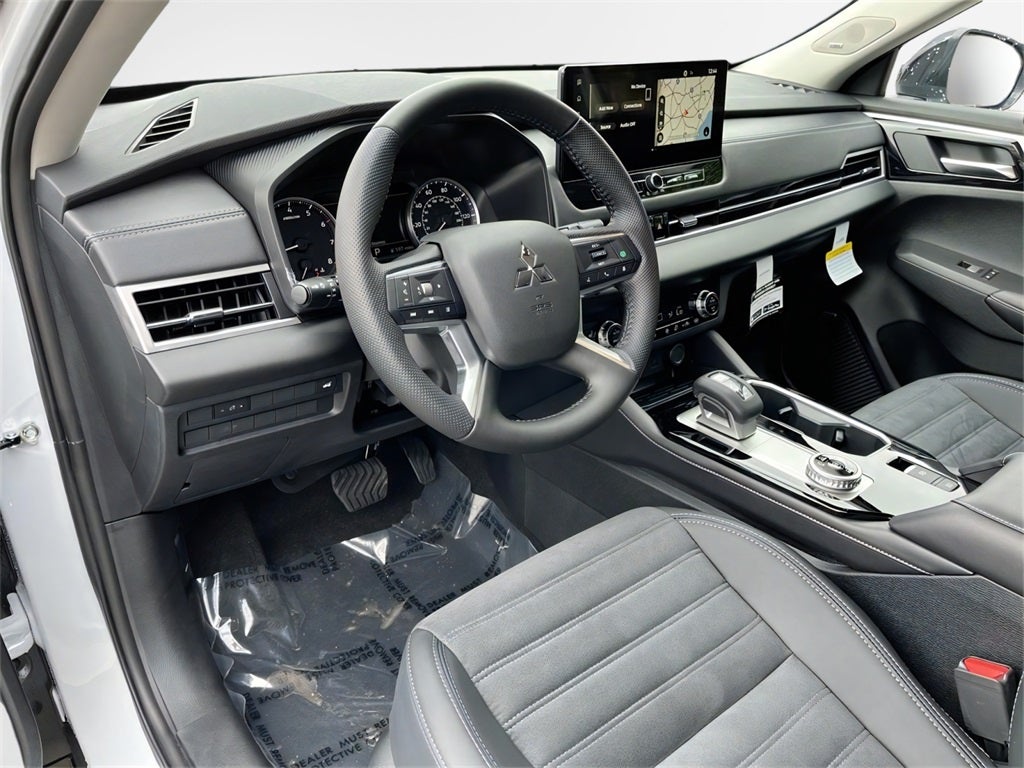 2025 Mitsubishi Outlander Trail Edition