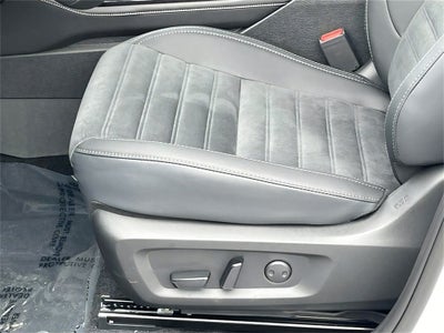 2025 Mitsubishi Outlander Trail Edition