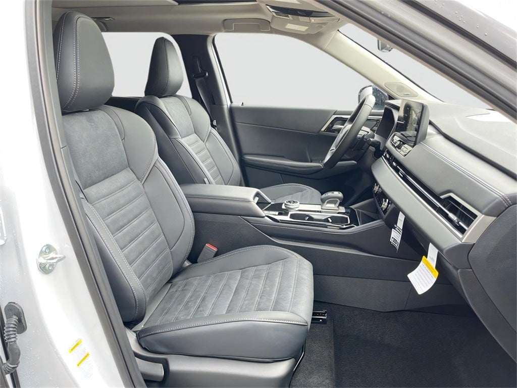 2025 Mitsubishi Outlander Trail Edition