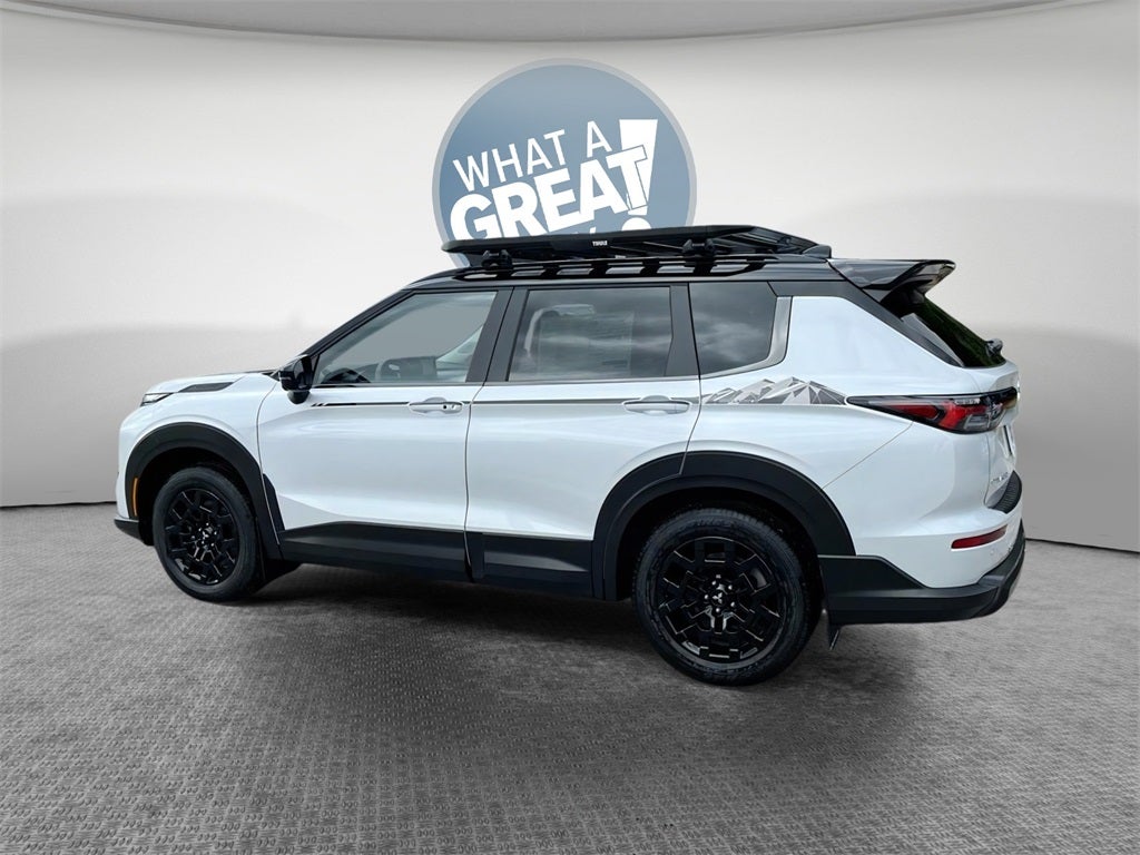 2025 Mitsubishi Outlander Trail Edition