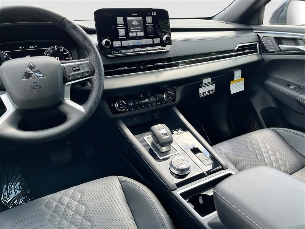 2025 Mitsubishi Outlander PHEV Base