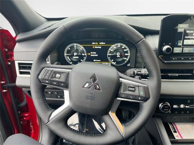 2025 Mitsubishi Outlander PHEV Base