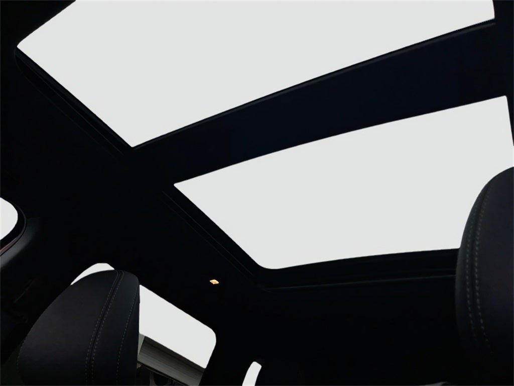 2025 Mitsubishi Outlander PHEV Base