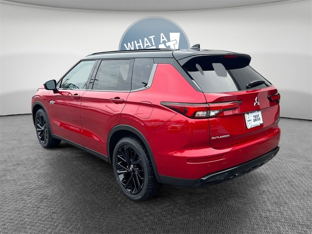 2025 Mitsubishi Outlander PHEV Base