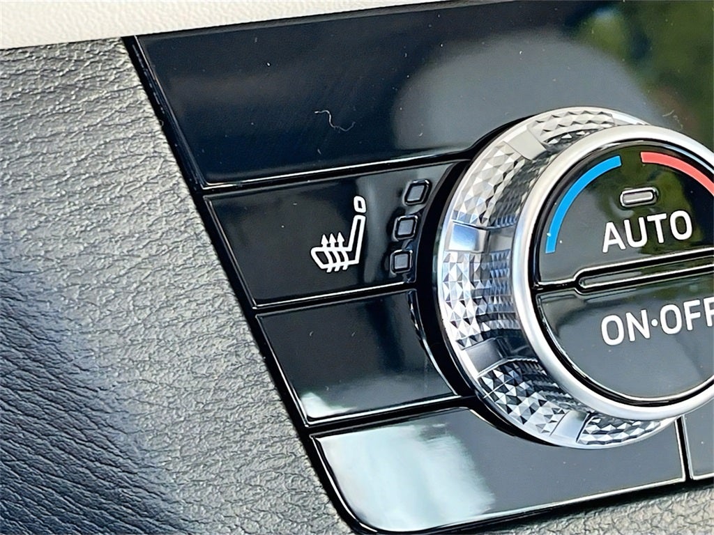 2025 Mitsubishi Outlander PHEV SEL