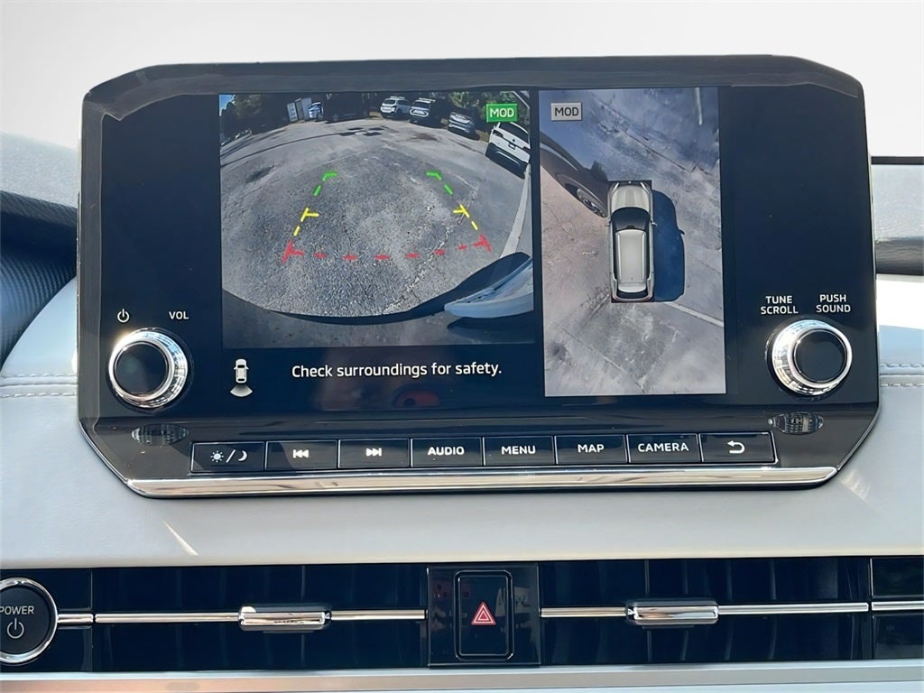 2025 Mitsubishi Outlander PHEV Base