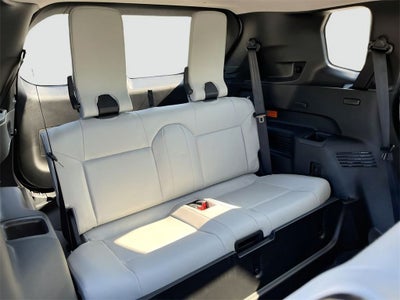 2025 Mitsubishi Outlander PHEV SEL