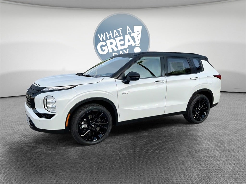 2025 Mitsubishi Outlander PHEV Base