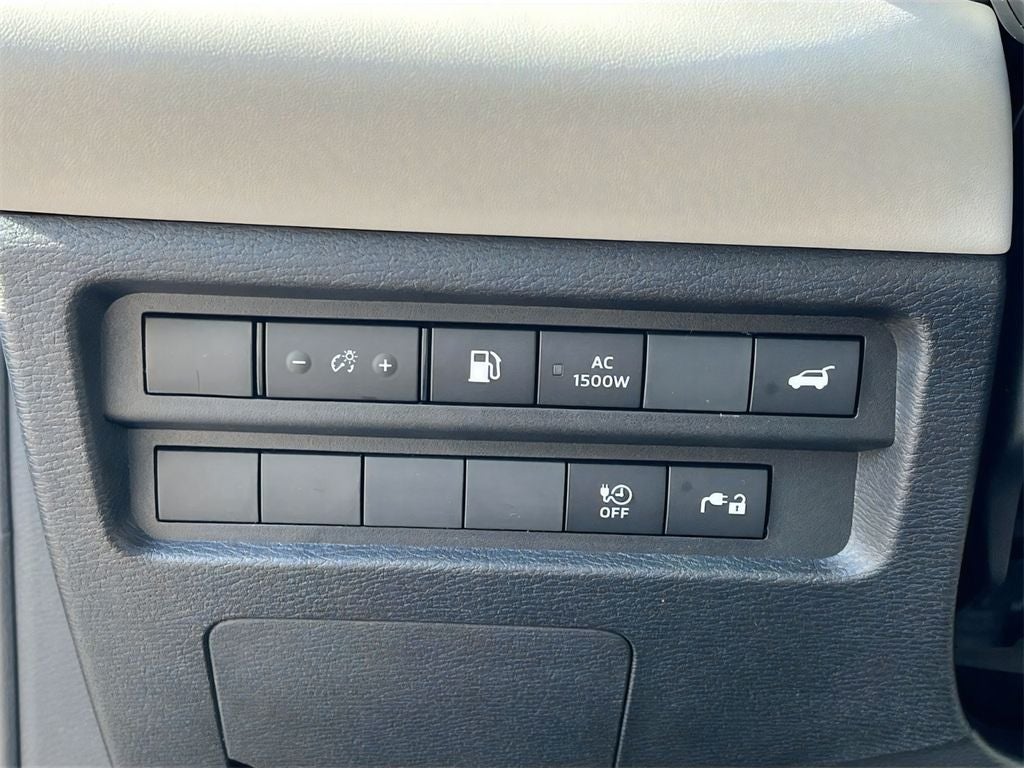 2025 Mitsubishi Outlander PHEV SEL