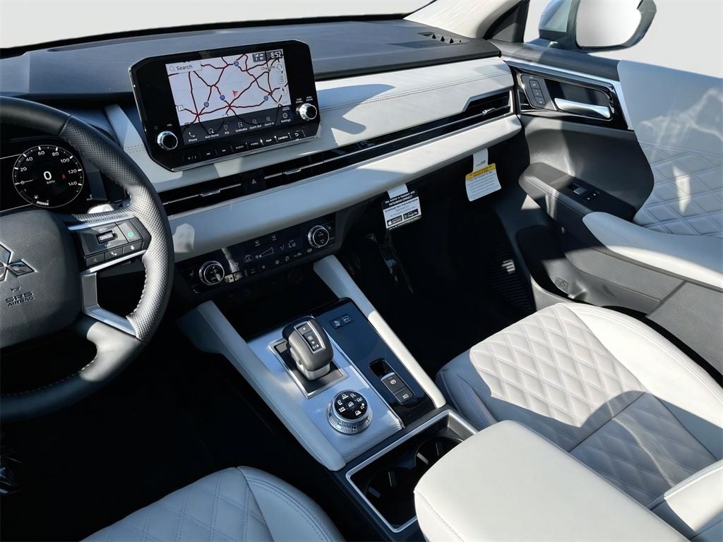 2025 Mitsubishi Outlander PHEV SEL