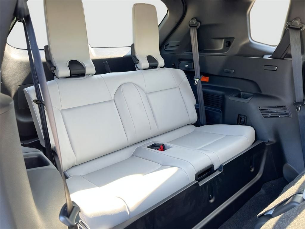 2025 Mitsubishi Outlander PHEV SEL