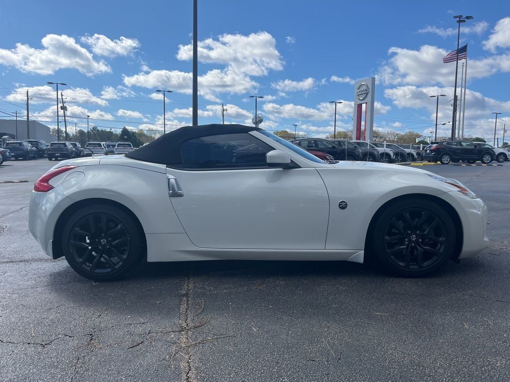 2016 Nissan 370Z Touring