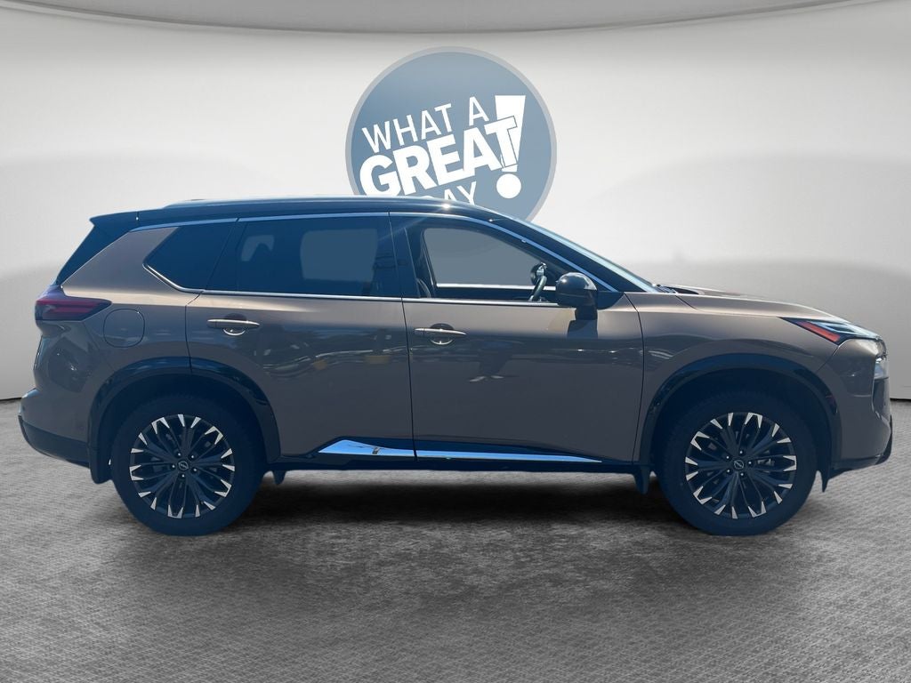 2024 Nissan Rogue Platinum