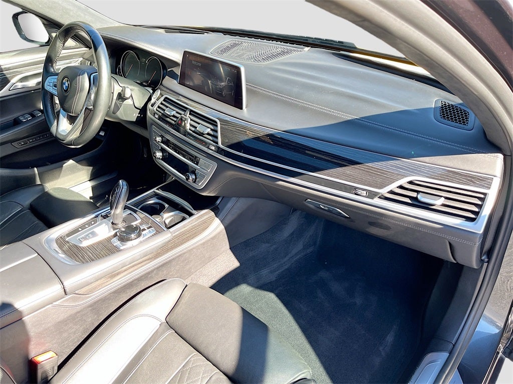 2019 BMW 7 Series 750i