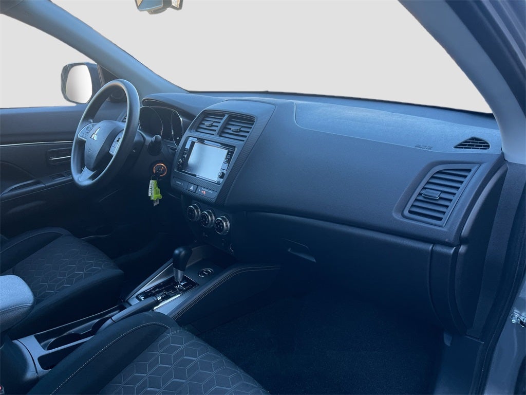 2024 Mitsubishi Outlander Sport 2.0 ES