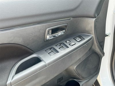 2025 Mitsubishi Outlander Sport 2.0 ES