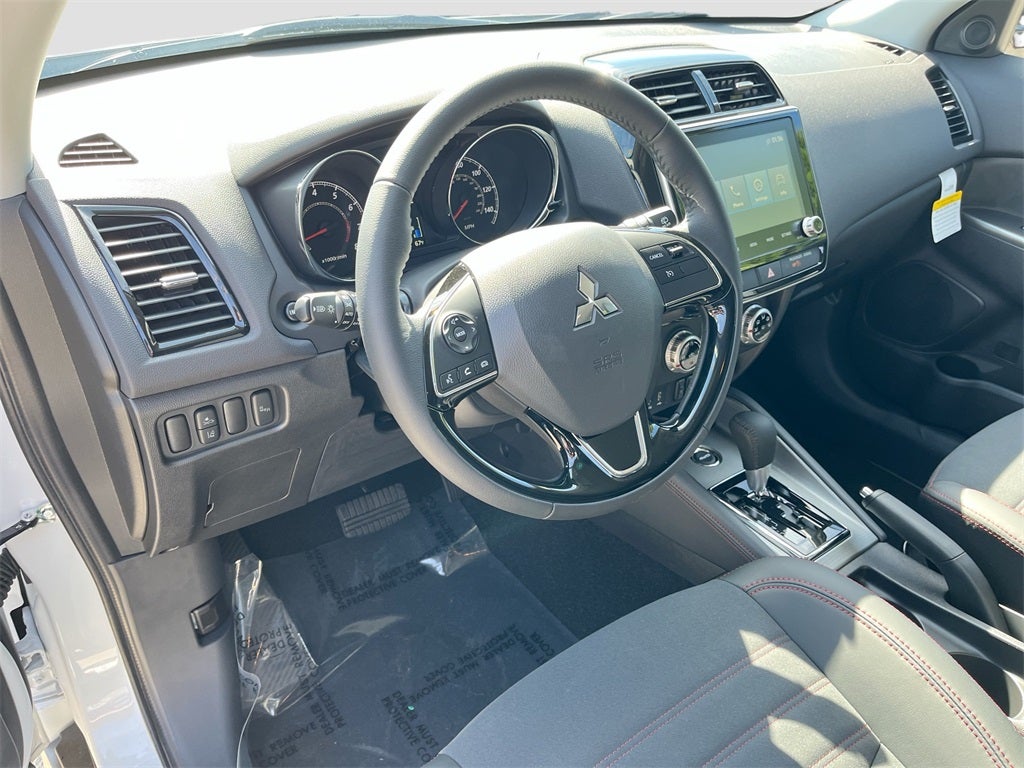 2025 Mitsubishi Outlander Sport 2.0 SE