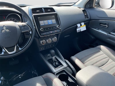 2025 Mitsubishi Outlander Sport 2.0 SE