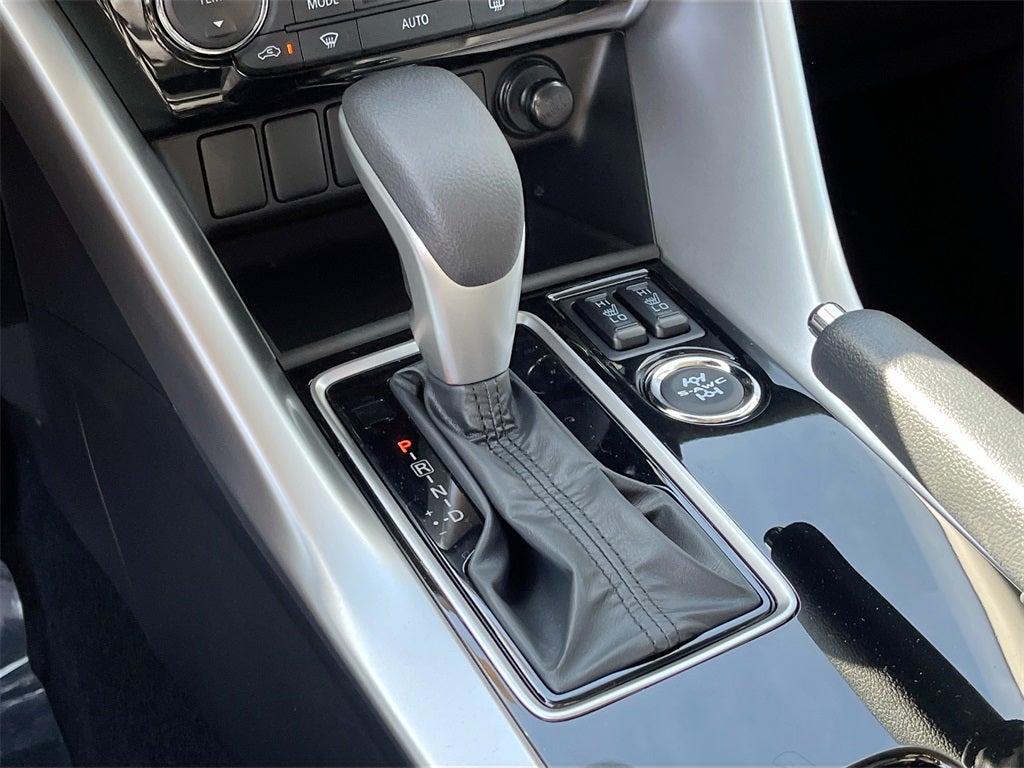 2026 Mitsubishi Eclipse Cross LE