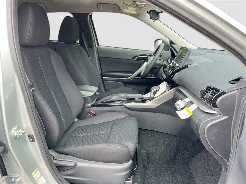 2025 Mitsubishi Eclipse Cross LE