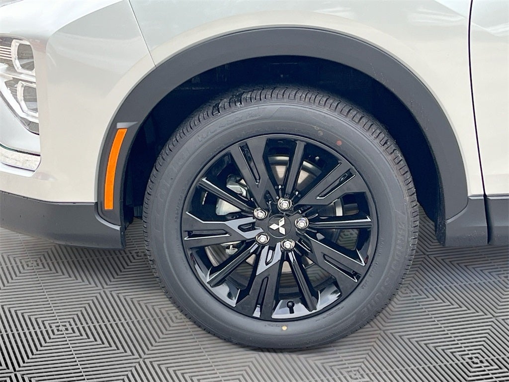 2025 Mitsubishi Eclipse Cross LE