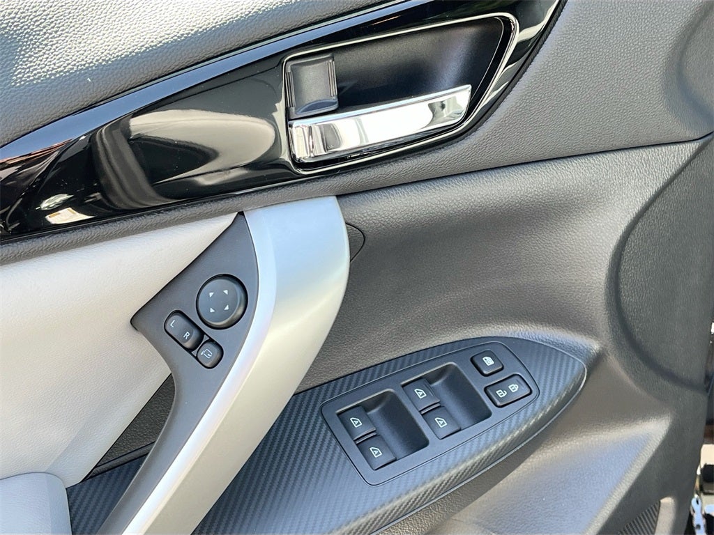 2026 Mitsubishi Eclipse Cross SEL