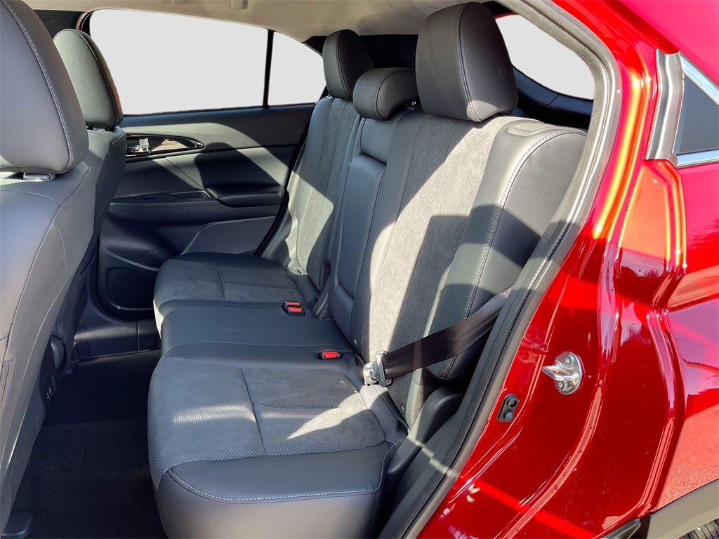 2026 Mitsubishi Eclipse Cross SE Panoramic Sunroof Package