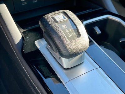 2025 Mitsubishi Outlander ES