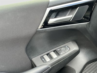 2024 Mitsubishi Outlander ES