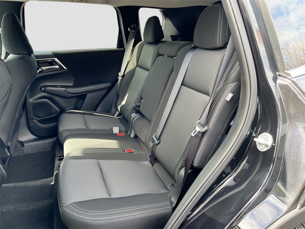 2024 Mitsubishi Outlander ES