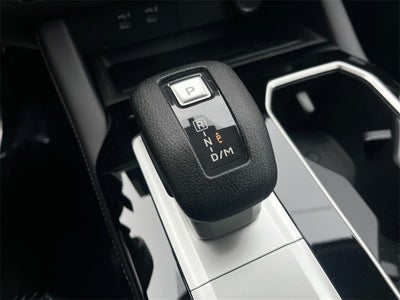 2025 Mitsubishi Outlander ES