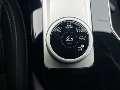 2025 Mitsubishi Outlander ES