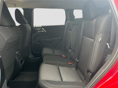 2025 Mitsubishi Outlander ES