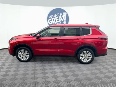 2025 Mitsubishi Outlander ES