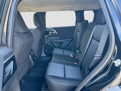 2025 Mitsubishi Outlander ES