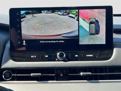 2025 Mitsubishi Outlander SE Tech Package