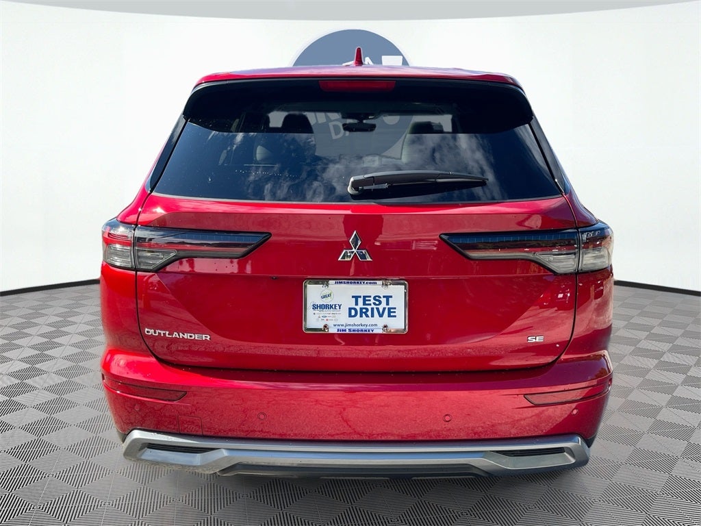 2025 Mitsubishi Outlander SE Tech Package