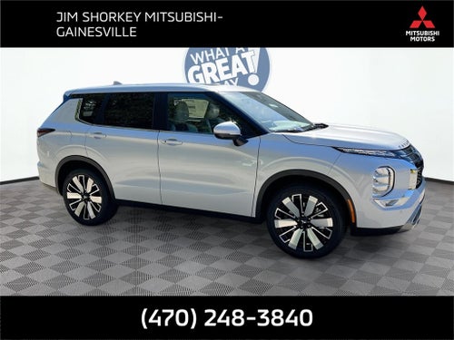 2025 Mitsubishi Outlander SE Tech Package