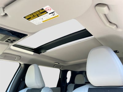 2025 Mitsubishi Outlander SE Tech Package