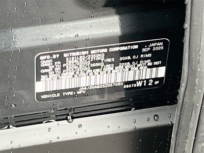 2025 Mitsubishi Outlander SE