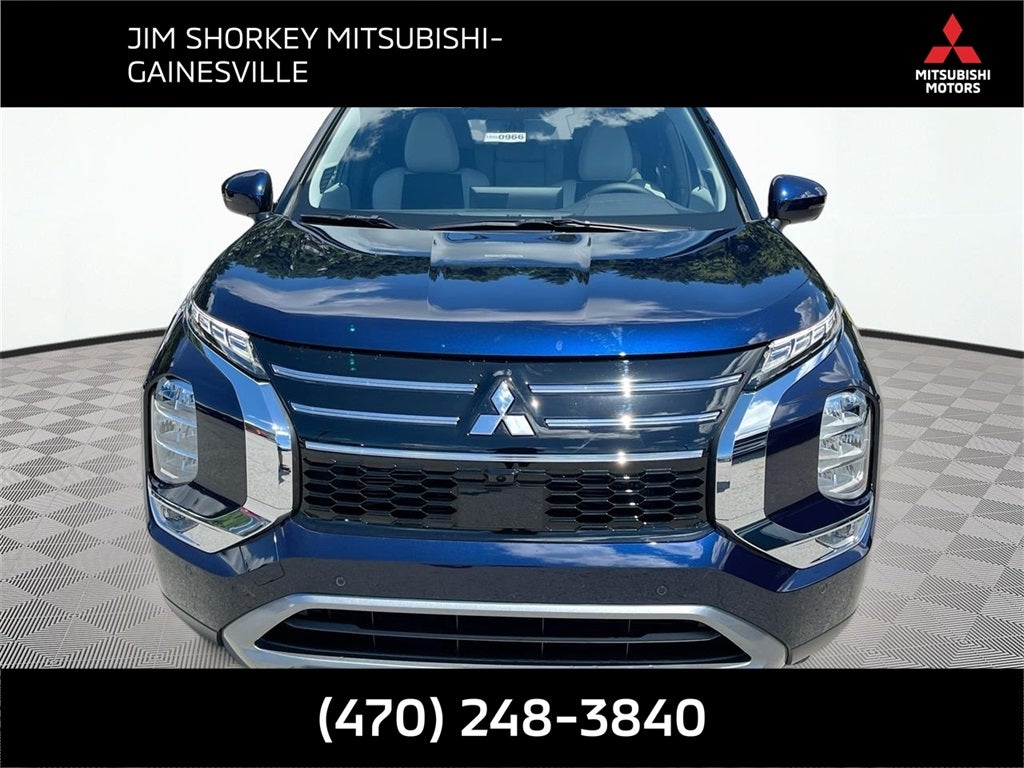 2025 Mitsubishi Outlander SE Tech Package