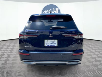 2025 Mitsubishi Outlander SE Tech Package