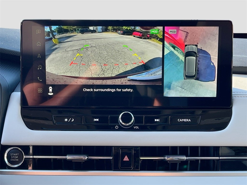 2025 Mitsubishi Outlander SE Tech Package